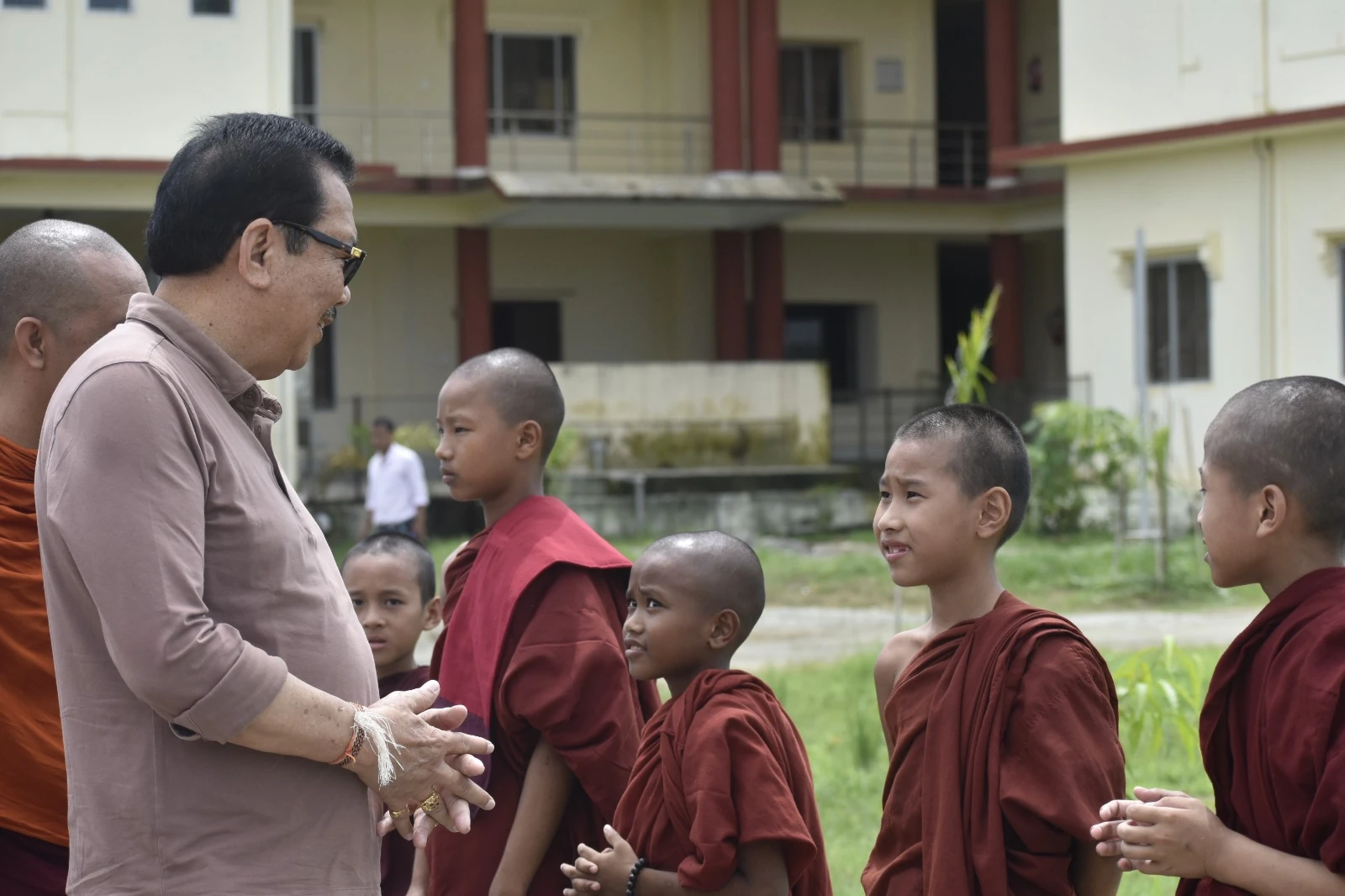 A conversation in the college courtyard